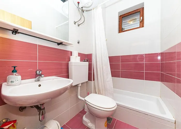 Sunny Apartment Makarska